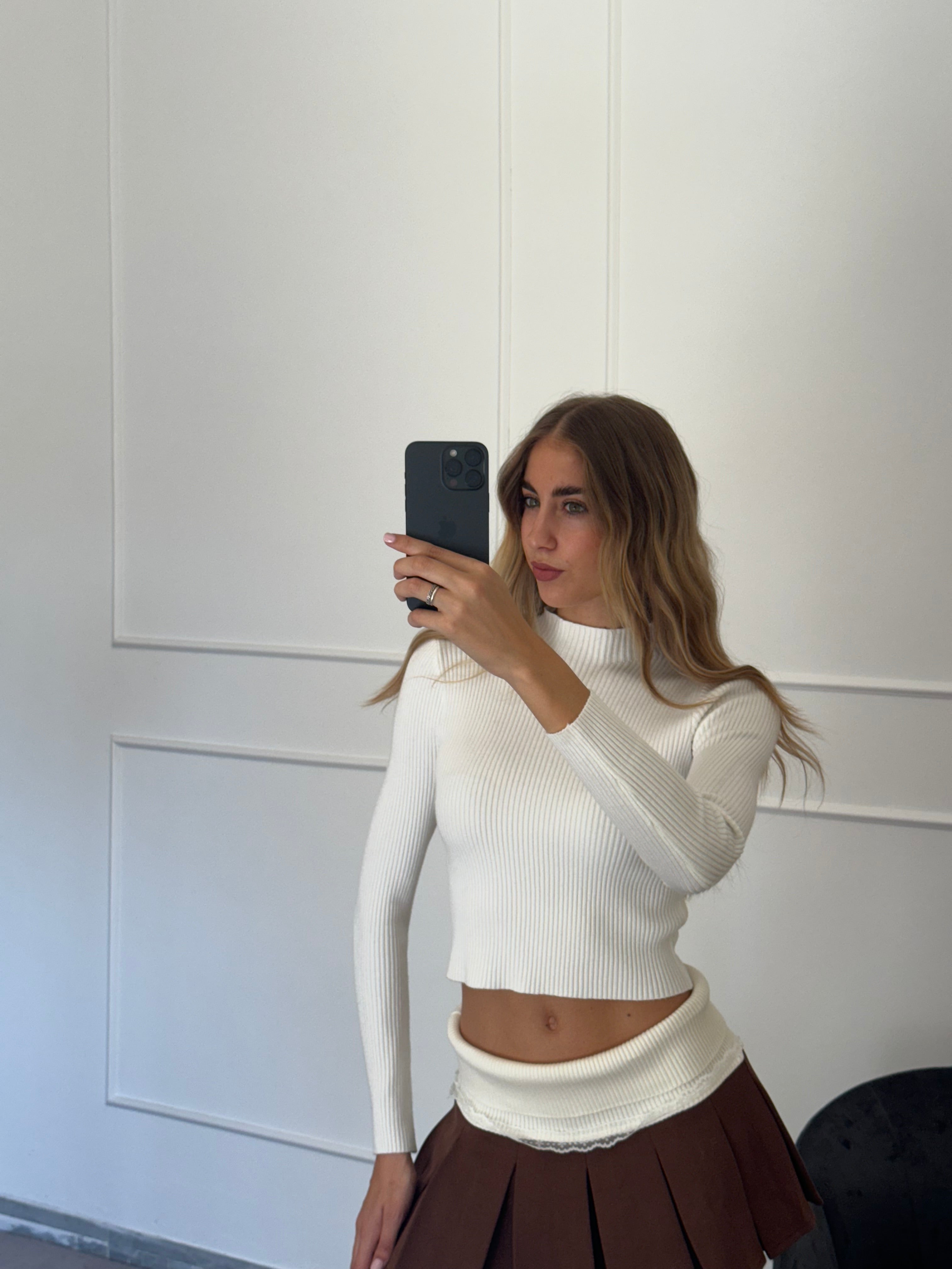 Maglia crop a costine